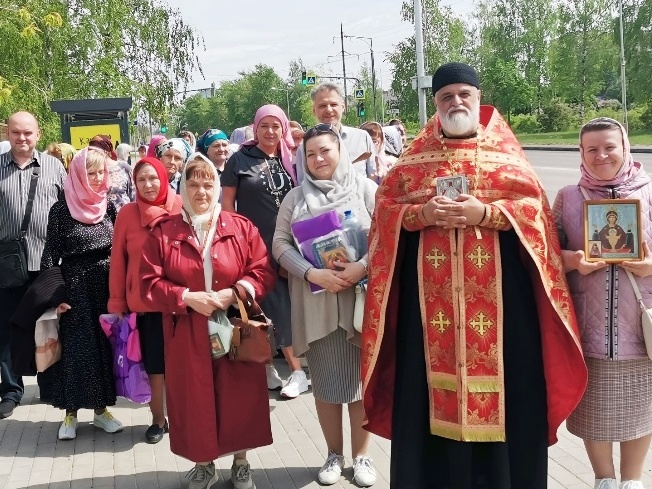 В Липецке состоялся традиционный крестный объезд «За трезвость!»