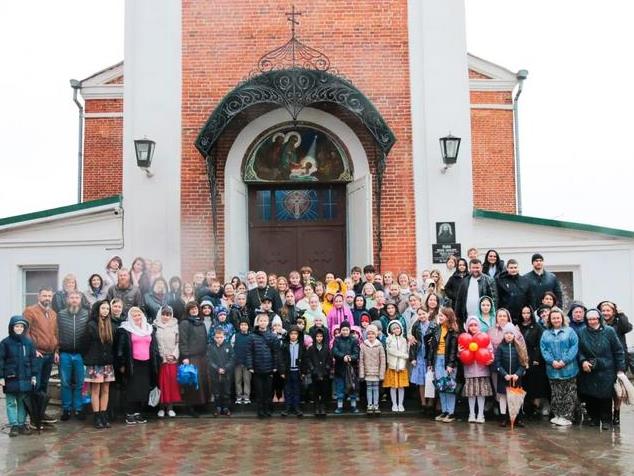 В центре &laquo;Светоч&raquo; храма Рождества Христова г. Липецка состоялось праздничное мероприятие в честь Пасхи Христовой