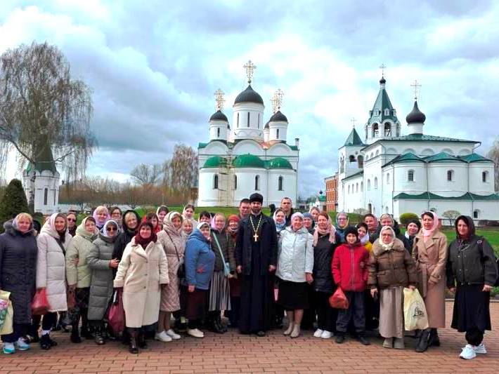 Прихожане Христо-Рождественского собора Липецка совершили паломничество к святыням Мурома